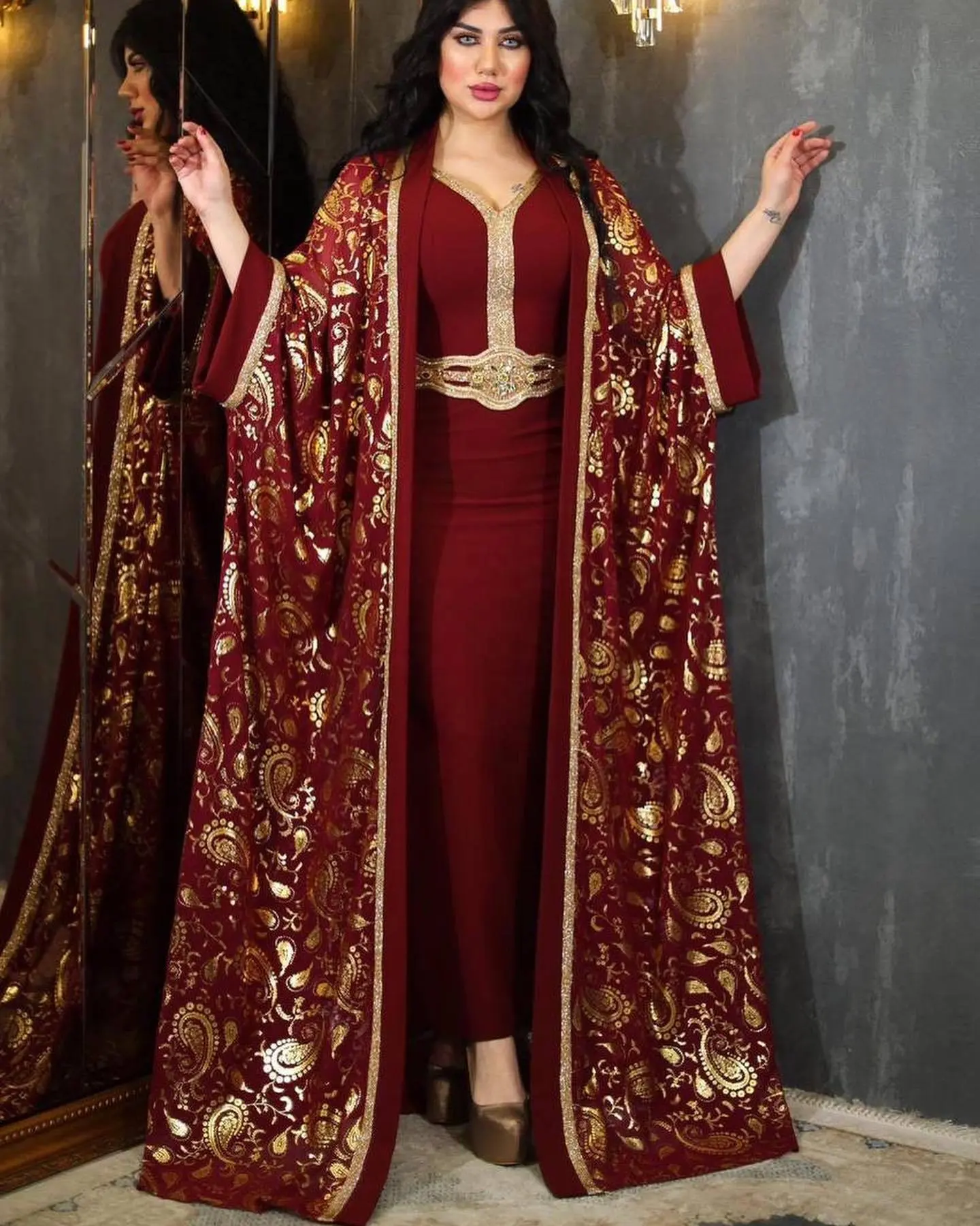 Lujo Abaya Medio Oriente musulmán Abaya mujer diamante rebordear dos piezas Abaya conjuntos cárdigan abierto elegante vestido de noche africano