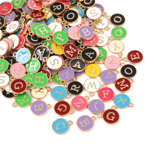 Breloques en lettres anglaises à faire soi-même, pendentif rond en alliage de zinc pour bijoux, bracelets, colliers, porte-clés, chaînes de téléphone, cadeau unisexe - Product Image 1