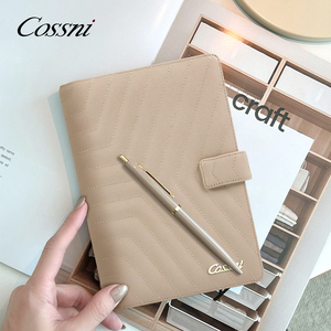 Cossni tùy chỉnh cuốn sách chất kết dính da chính hãng có thể nhìn thấy dòng mô hình Hasp đóng cửa với khe cắm thẻ A5 da Tạp Chí Bìa - Product Image 2