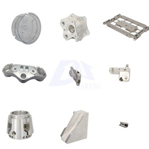 ซัพพลายเออร์จีน รับผลิตชิ้นส่วน CNC พร้อมเสนอราคาในวันเดียวกัน บริการกลึงสวิส เจาะรู ชิ้นส่วน PEEK โรงงานผลิตเครื่องมือแพทย์ - Product Image 1