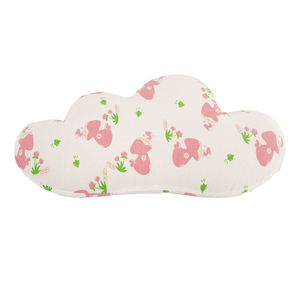 Venta al por mayor Hotel nórdico niños baño sofá silicona lectura dormir impreso bebé cabeza plana viaje cuello sala de estar cama almohadas - Product Image 1