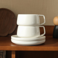 Ensemble Tasse et Soucoupe en Céramique Blanc Pur Minimaliste Tasse à Latte Premium Thé au Lait Thé de l'Après-Midi Vaisselle pour la Maison Brassage Quotidien