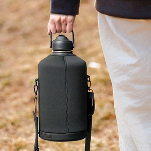 Carafe isotherme en acier inoxydable avec housse de transport, filtre à infusion amovible, 2 couvercles, poignée en paracorde, sans BPA - Product Image 2