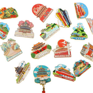 Souvenirs personnalisés de qualité supérieure avec logo, aimants de réfrigérateur en métal 2D/3D mettant en vedette des sites emblématiques du Royaume, idéal pour une utilisation promotionnelle - Product Image 2