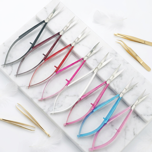Ciseaux à cuticules professionnels en acier inoxydable, lame droite, revêtement en poudre colorée - Product Image 1