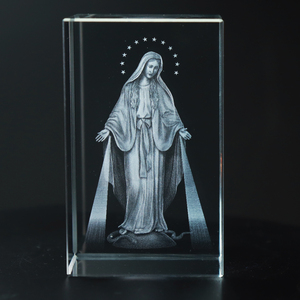 ของตกแต่งแกะสลักคริสตัลภายใน 3 มิติ ลายนูนเลเซอร์รูปพระแม่มารี ลูกบาศก์คริสตัล ของขวัญงานฝีมือคริสตัล - Product Image 4