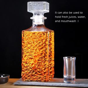 Decantador de Whisky Cuadrado de 950 ml, Botella <span class=keywords><strong>Vacía</strong></span> de 32 oz para Licor con Tapa Hermética para Whisky, Vodka, Bourbon, Brandy y Vino - Product Image 3