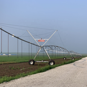 Verkauf von Center-Pivot-Bewässerungssystemen / Chinesische Center-Pivot-Bewässerungsmaschinen - Product Image 1
