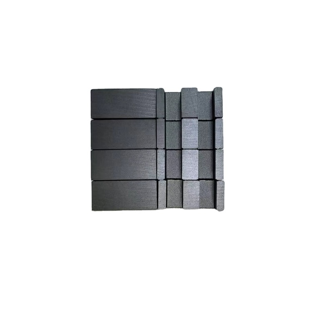 Customized Free Sample Ferrite Core EE17/14/10 Mn-Zn Soft Ferrite PC95 Power Transformer Single Phase for 12-20W Applications