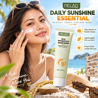 Produit de soin solaire à formule personnalisée, support de marque privée, ingrédients naturels doux, adapté à tous les types de peau, créez votre propre crème solaire