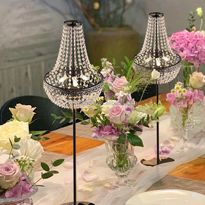 Nuovi Articoli per Matrimoni 2026: <span class=keywords><strong>Centrotavola</strong></span> a Lampadario Illuminato in <span class=keywords><strong>Cristallo</strong></span> Oro e Argento per Decorazioni da Tavolo Nuziali - Product Image 2