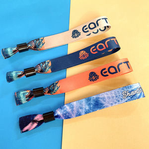 <span class=keywords><strong>Pulseras</strong></span> Desechables de Poliéster al por Mayor, Pulsera de Tela con Logotipo Personalizado, Impresión por Transferencia de Calor, Tamaño Ajustable - Product Image 1