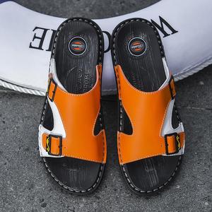 Sandalias de plataforma planas de moda para mujer con decoración de cristal - Calzado ligero y moderno - Product Image 5