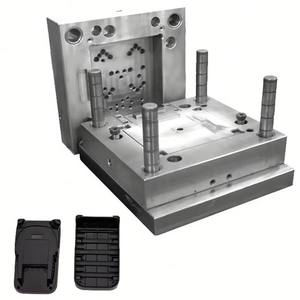 Usine de moulage par injection de précision, service de moulage par injection de plastique transparent en polycarbonate personnalisé - Product Image 4