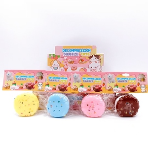 คุกกี้แซนด์วิชขายส่ง อาหารน่ารัก ช็อกโกแลต ของเล่นบีบ Taba Squishy ของเล่นบีบ TPR บรรเทาความเครียดจากโรงงานโดยตรง ของขวัญของเล่นบีบคลายเครียด - Product Image 1