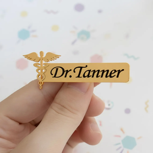 Broche personnalisée <span class=keywords><strong>en</strong></span> acier inoxydable avec plaque gravée, étiquettes pour médecins, infirmières, dentistes, badge médical, symbole caducée, breloque - Product Image 4