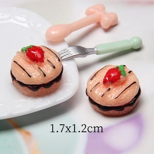Accesorios de Resina con Forma de Pastel de Fresa para Decoración, Fundas de Teléfono, Pendientes, Llaveros, Colgantes, Adornos para Casa de Muñecas, Venta al por Mayor - Product Image 6