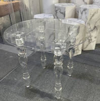 Fabrikgroßhandel Gespenst Hochzeitsmöbel runder Schmetterlingstisch klarer Acryl-Esstisch für Veranstaltungen