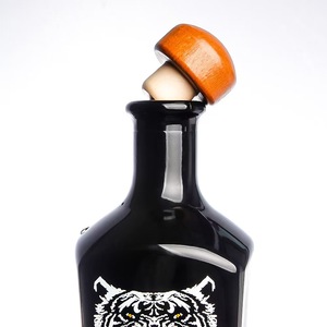 Botella de Vidrio de Alta Calidad de 500 ml para Licores, <span class=keywords><strong>Vodka</strong></span> y Whisky, Forma Plana, para Uso con Licores, con Impresión Personalizable - Product Image 4