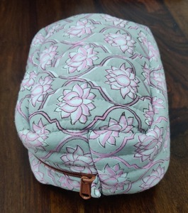 Quilted Cotton <b>Makeup</b> Bag Floral Print Zipper Cosmetic Pouch Travel Toiletry <b>Case</b> - Product Image 5