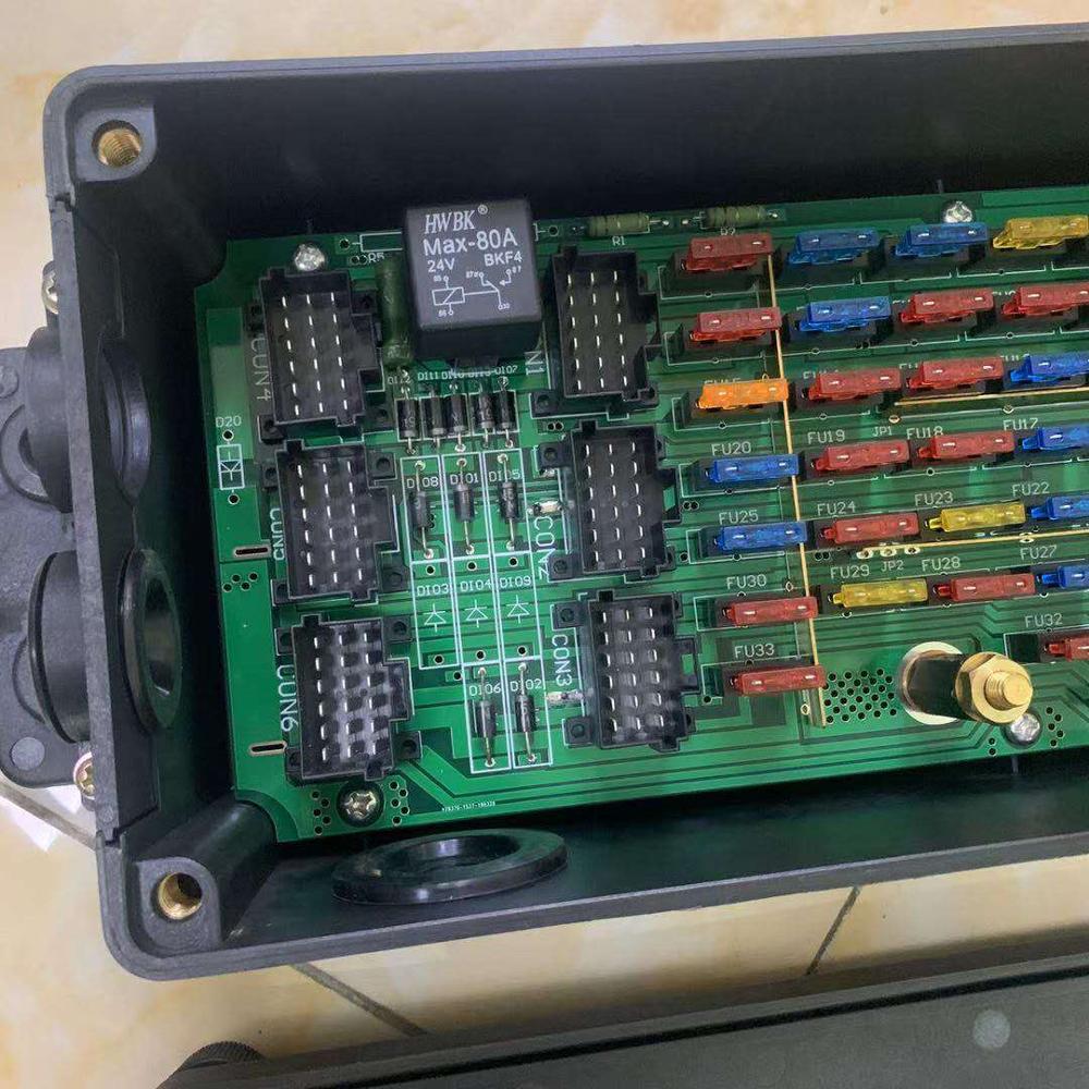 High Quality EC210B Excavator Electrical Plate Fuse Box
