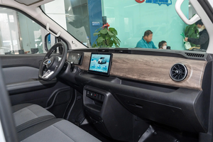 DFSK EC75 électrique aveugle cargo van véhicule utilitaire léger pour la livraison de nourriture <span class=keywords><strong>transit</strong></span> <span class=keywords><strong>courier</strong></span> van voiture - Product Image 4
