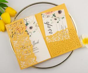 Offre Spéciale Laser Jaune <span class=keywords><strong>D</strong></span>'<span class=keywords><strong>or</strong></span> Carte <span class=keywords><strong>D</strong></span>'invitations De Mariage à trois volets cartes De Voeux Cadeau Poche Couverture pour la Fête <span class=keywords><strong>d</strong></span>'anniversaire doux - Product Image 5