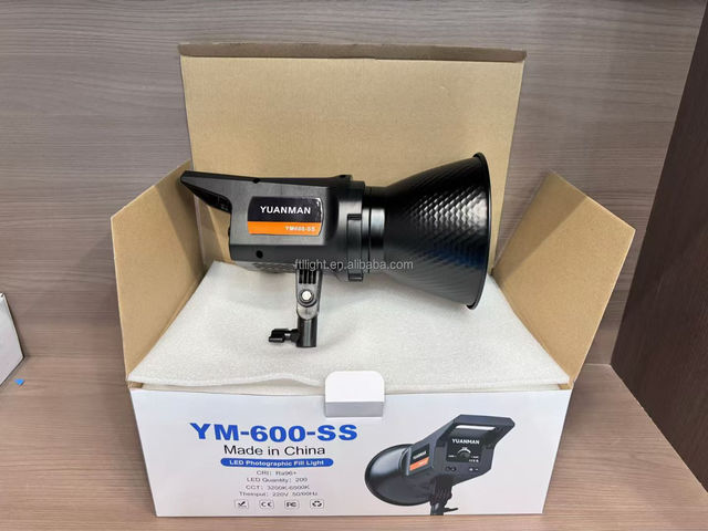 YM-600-SS Professional Live Streaming Photography Selfie Beauty Adjustable Color Temp 3200-6500K COB LED Lamp Remote Phone