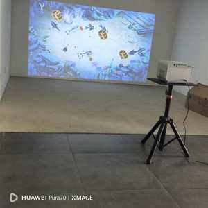 Offre Spéciale tout en un projecteur de mur et de sol interactif jeux pour enfants Max Display 200 pouces avec <span class=keywords><strong>100</strong></span> jeux Plug and Play - Product Image 5