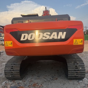 Vente flash : Excavatrice sur chenilles d'occasion Doosan DX225LCA 22 tonnes, état excellent, hydraulique, pour la construction - Product Image 3