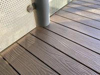 Revêtement de sol extérieur moderne Revêtement de terrasse Emboîtement d'aspect bois avec nouvelle technologie Panneaux en fibre de ciment Panneaux en fibre de ciment