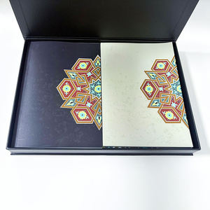 Production de brochures brillantes de haute qualité, impression en gros de catalogues, magazines et livres personnalisés en couleur à des prix compétitifs - Product Image 1