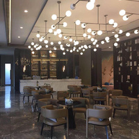 Grande lampe suspendue décorative en acier pour hall d'hôtel, cadre carré, lustre moderne de luxe pour salle de banquet