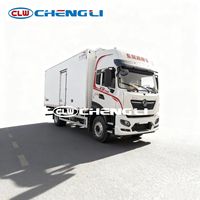 Camion frigorifique Isuzu HOWO 4x2 robuste, véhicule à température contrôlée de qualité alimentaire pour le transport de marchandises fraîches et congelées