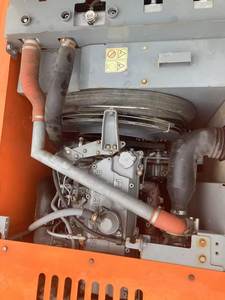 Excavadora Hitachi 200-3 de Segunda Mano, 99% Nueva, Disponible para la Compra - Product Image 6