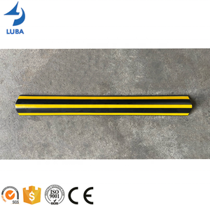 Garde-<span class=keywords><strong>coin</strong></span> en caoutchouc réfléchissant à Angle droit Durable pour la construction, 990mm, offre spéciale - Product Image 4