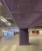 Panneaux de treillis métallique hexagonal perforé pour revêtement de plafond intérieur