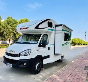 Autocaravana de Lujo 4X2 4X4 para Viajes Familiares, <span class=keywords><strong>Camping</strong></span> al Aire Libre, Viajes en Autocaravana, Otras Camionetas - Product Image 1