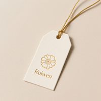Étiquettes suspendues personnalisées en papier offset et papier kraft pour vêtements avec logo, étiquettes en carton, impression offset