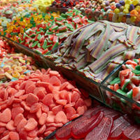 Yoloduck Private Label Halal Bulk Zachte Snoepjes Gummy Candy Fabrikanten Fruitgevulde Ballen Hartvormige Patronen Zak