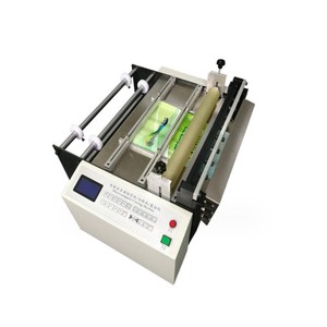 Machine de découpe de rouleaux de film polyester personnalisée avec un service optimal et un prix bas - Product Image 1