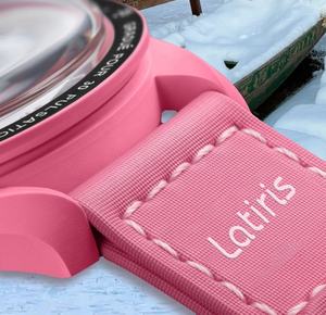 นาฬิกาควอตซ์ผู้หญิงสุดหรู ขายส่ง นาฬิกากันน้ำลายดาวเคราะห์และดวงจันทร์ สำหรับสุภาพสตรี รับผลิตแบบ OEM ODM - Product Image 3