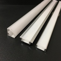 Cache de bande LED en plastique personnalisé, diffuseur linéaire en acrylique PMMA, polycarbonate PC, profilé d'extrusion, abat-jour