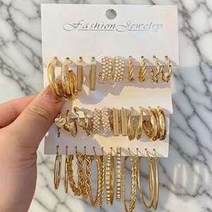 ต่างหูแฟชั่นชุบทอง 18K แบบหนา ดีไซน์โดดเด่น ขายส่ง เครื่องประดับสั่งทำ สแตนเลสสำหรับผู้หญิง - Product Image 3