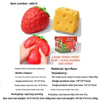 Jouet anti-stress à rebond lent en forme de fraise simulée – Modèle décoratif en caoutchouc extra souple de grande taille pour adulte