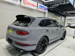 Nuevo Kit de Carrocería de Fibra de Carbono V8S Full Dry 3K Twill, Kit Aerodinámico para Bentayga 2021-2024 - Product Image 5