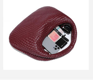 2025 nouveau croissant femmes à la mode Style européen américain à la main Portable boulette <span class=keywords><strong>sac</strong></span> unique épaule aisselle fermeture éclair - Product Image 4