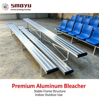 Banc de tribune en aluminium à 2 rangées avec dossier, garde-corps et conception de sécurité pour allée, fournisseur en gros, personnalisation OEM disponible