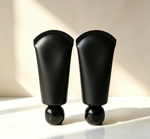Nouveau tube de nettoyant visage de 50 ml, emballage cosmétique en PE personnalisable - Product Image 2
