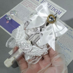 Simpatici coltelli da scrivere a mano in pizzo Lolita <span class=keywords><strong>anime</strong></span> adorabili Wing Bowknot aperti dolce Kawaii Box Cutter lettera apriscatole coltello per posta - Product Image 1